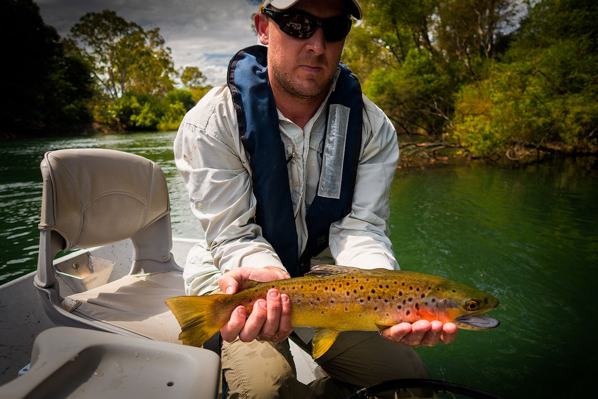 drift_boat_fishing_goulburn_river_10 Goulburn Valley Fly Fishing Centre